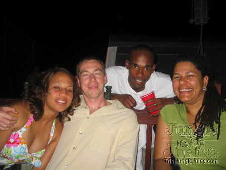 atlbbqnite2004-087