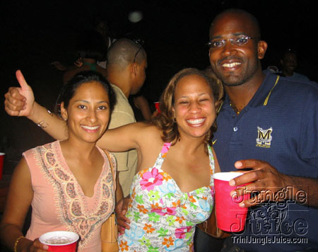 atlbbqnite2004-180