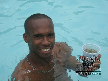 shower+pool-42