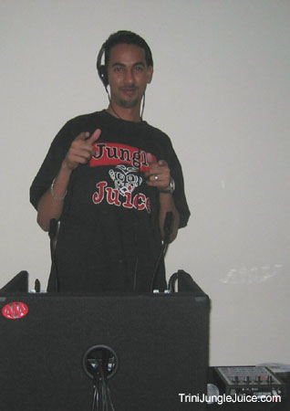 blacksoca-01