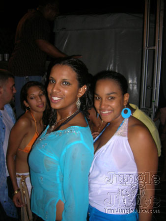 genx_wetfete-17