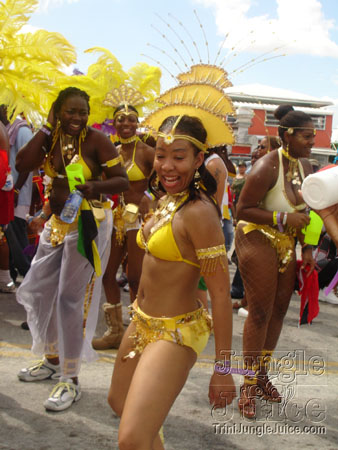 mia_c2k6-012