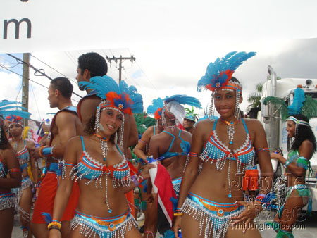 mia_c2k6-017