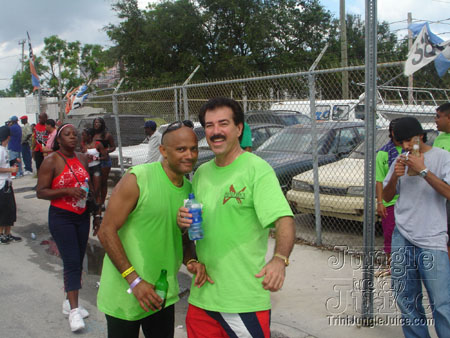 mia_c2k6-019