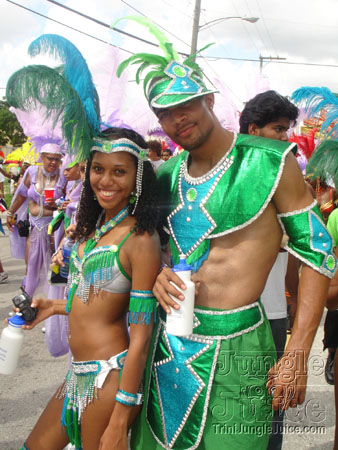 mia_c2k6-023