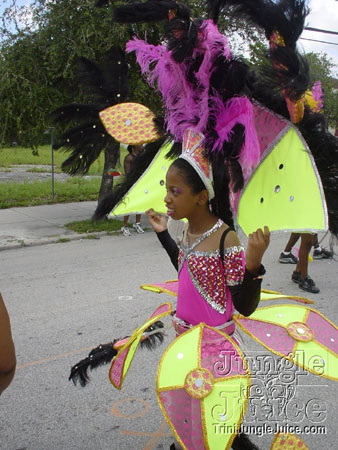 mia_c2k6-069