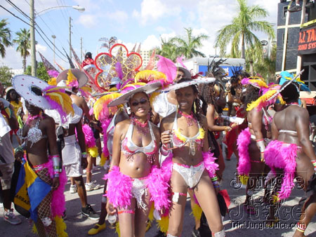 mia_c2k6-084