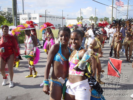 mia_c2k6-091