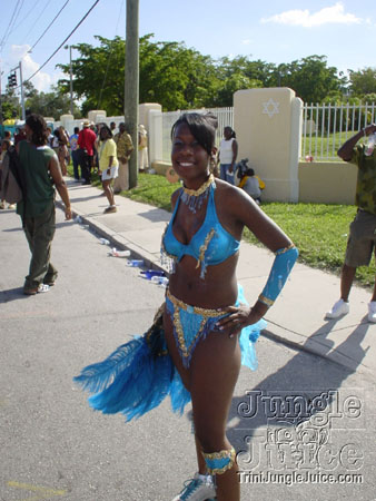 mia_c2k6-092