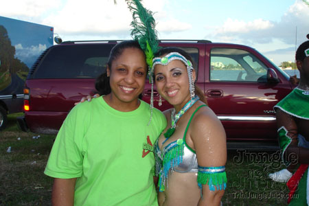 mia_c2k6-111
