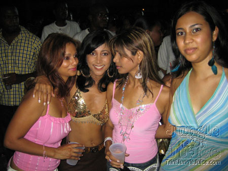 poison_2k6_launch-115