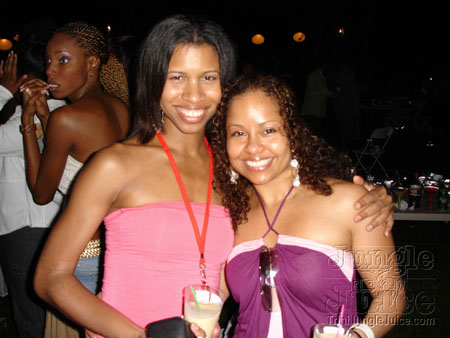 beach_house_carnival_2006-241