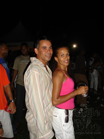 beach_house_carnival_2006-254