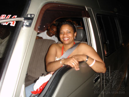 beach_house_carnival_2006-273