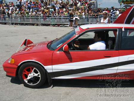 caribana_parade_pt1-144