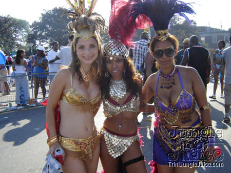 caribana_parade_pt2-172