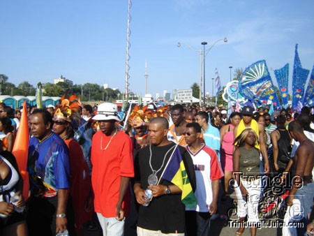 caribana_parade_pt2-175
