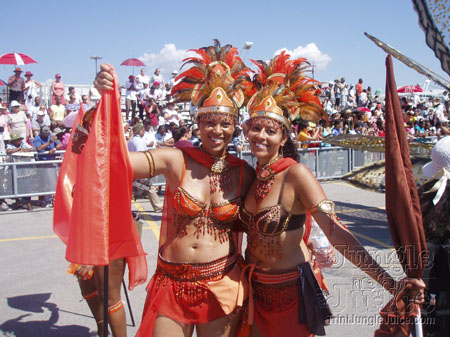 caribana_parade_pt2-176