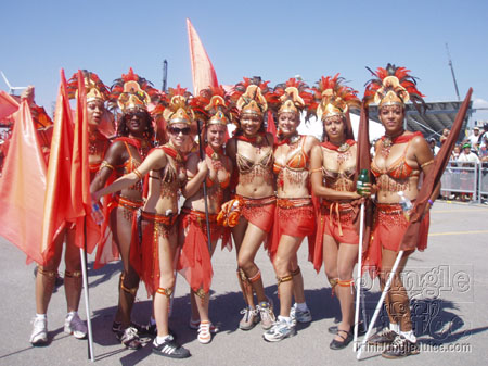 caribana_parade_pt2-177