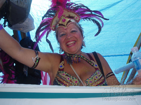 caribana_parade_pt2-205