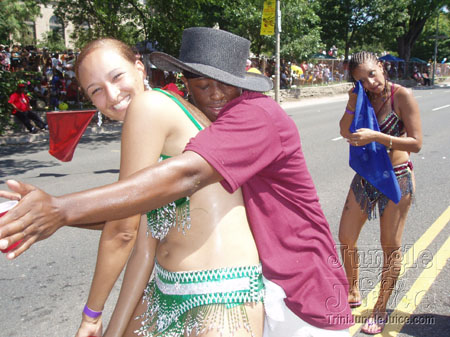 caribana_parade_pt2-207