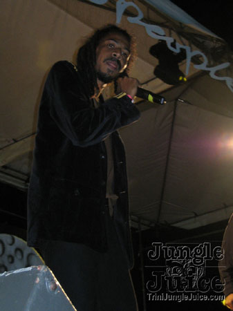 dawn_2006-073