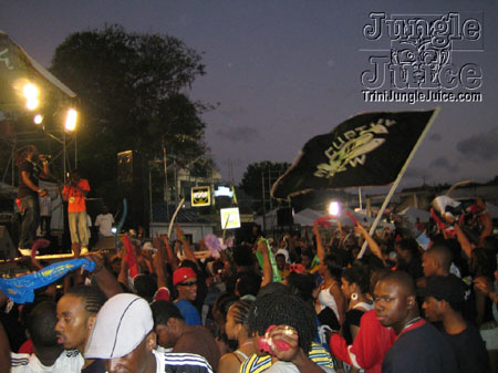 dawn_2006-081