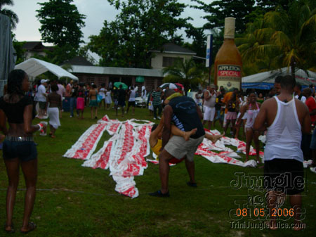 greaves_2006-06