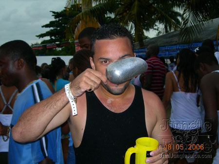 greaves_2006-18