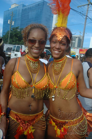 miami_carnival_2006_pt2-092