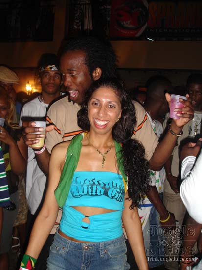 dc_taboo_2006-093