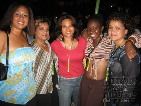 vip_friday_2006-60