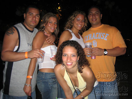 vip_friday_2006-66