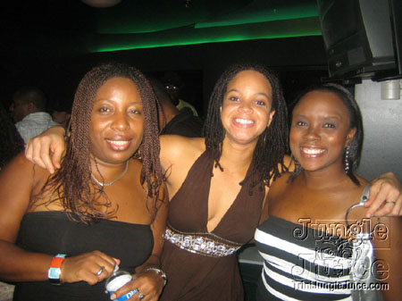we_havin_ah_ball-25