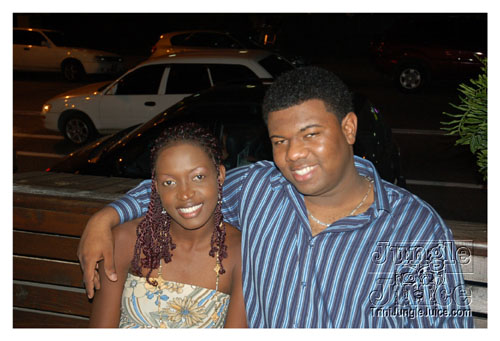 a_little_bit_of_bling-115