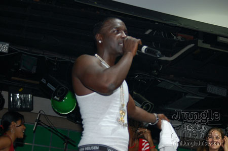 akon_zen_2007-128