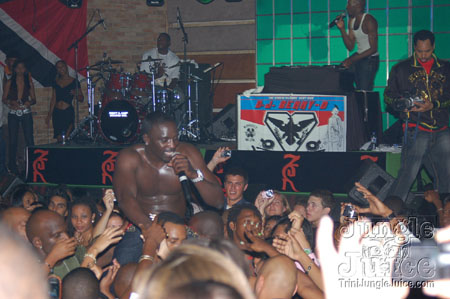 akon_zen_2007-145