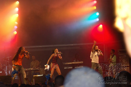 bazoodee_friday_2k7-142