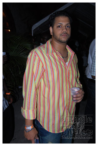blackwhite_2007-011