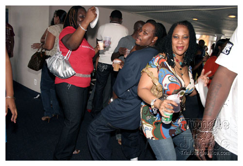 blue_cruise_ny-098