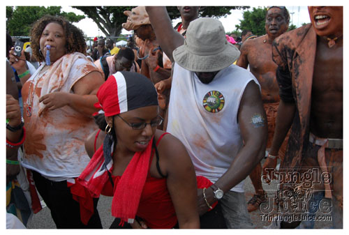 broward_carnival_2007_pt2-071