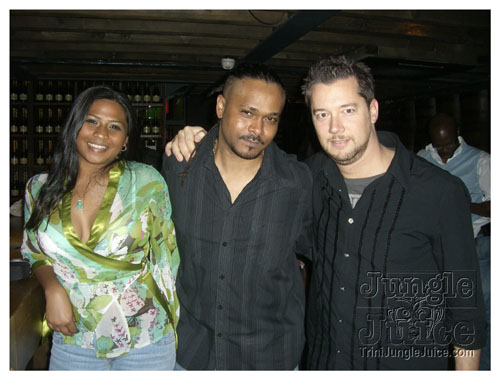 chic_jul07-010