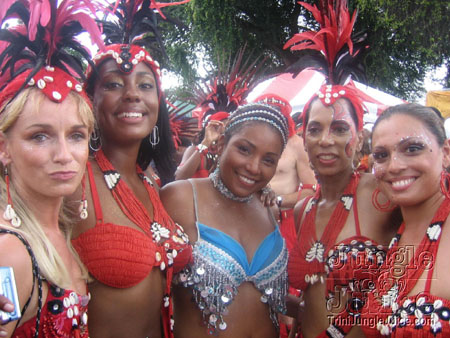 c2k7_extras_pt1-54