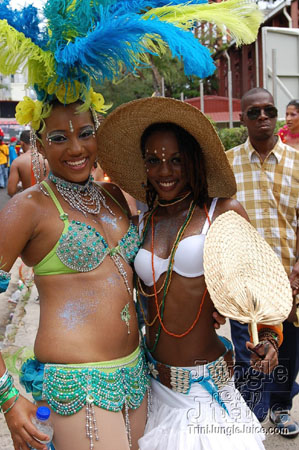 tribe_tue_2007_pt1-229