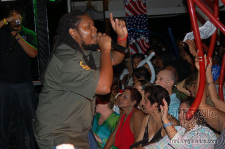 us_embassy_2007-078