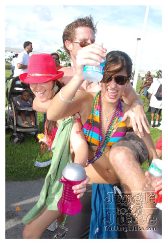 broward_carnival_2008_pt1-154