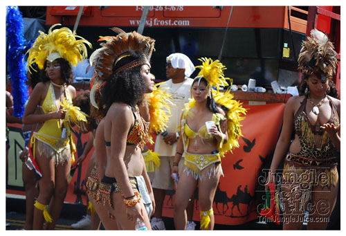 toronto_caribana_08-359
