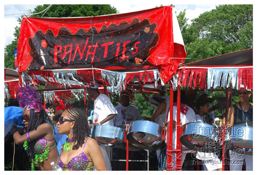 toronto_caribana_08-386