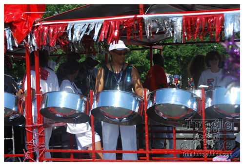 toronto_caribana_08-387