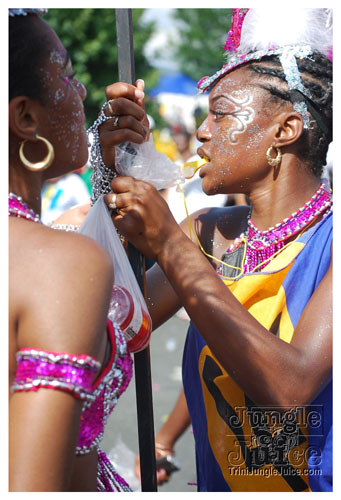 toronto_caribana_08-390